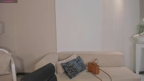 Snapshot of ninamichelle_ chatting on 03/30/26, 06:20 Nina online show from 03/30/26, 06:20