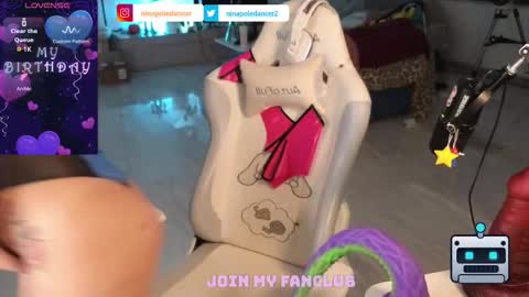 Snapshot of ninapoledance chatting on 03/16/26, 07:29 Nina online show from 03/16/26, 07:29