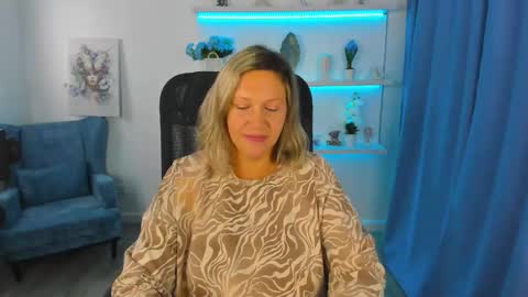 ninastarle online show from 09/10/25, 05:29