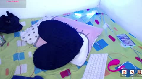 ninatinydoll1 online show from 06/17/26, 12:40
