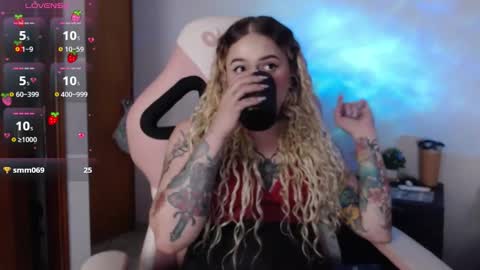 Nina online show from 10/16/25, 11:28