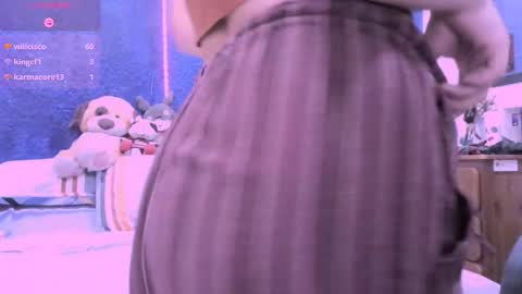 Nina online show from 01/15/26, 03:27