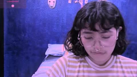 Nina online show from 01/16/26, 10:36