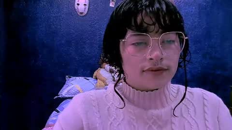 Snapshot of ninayellow chatting on 04/09/26, 12:43 Nina online show from 04/09/26, 12:43