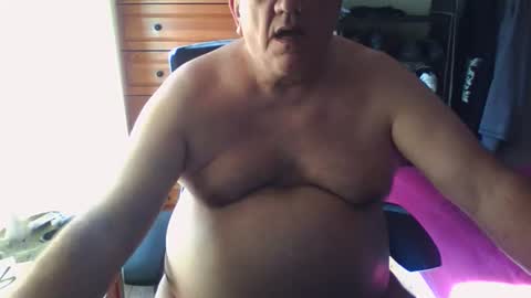 Dennis online show from 10/19/25, 02:07