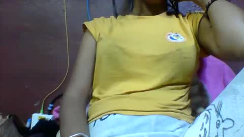 Snapshot of nirinahfy chatting on 10/06/25, 04:43 nirinahfy online show from 10/06/25, 04:43