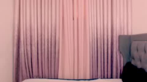 Samantha online show from 06/23/26, 12:41