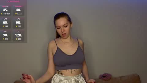 Lynn online show from 12/23/24, 05:43