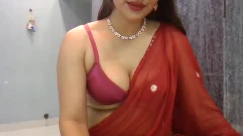 Snapshot of nisha_baby chatting on 06/11/26, 04:43 Nishu online show from 06/11/26, 04:43