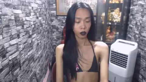 Snapshot of nisha_rose23 chatting on 05/19/26, 04:35 nisha_rose23 online show from 05/19/26, 04:35