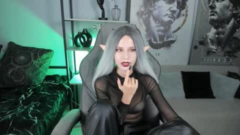 Nita online show from 10/15/25, 08:09