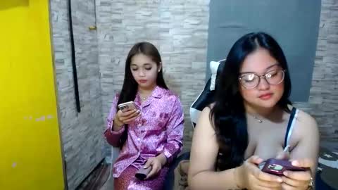 Nadz online show from 09/17/25, 03:24