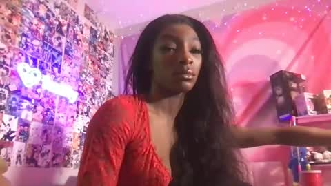 NIVIA WOLFE online show from 12/15/24, 03:45