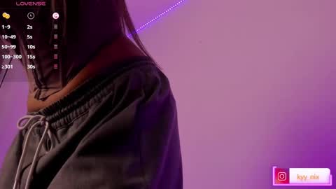 Nicki  online show from 02/15/25, 10:21