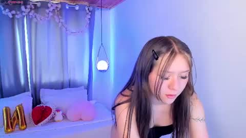 Snapshot of nixiesterling chatting on 06/20/26, 07:38 Nixie online show from 06/20/26, 07:38