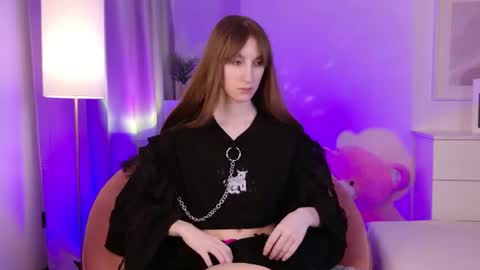Snapshot of nixxora chatting on 07/05/26, 02:02 Nixxora online show from 07/05/26, 02:02