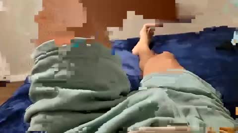 Snapshot of niyo1996 chatting on 01/08/25, 07:45 niyo1996 online show from 01/08/25, 07:45