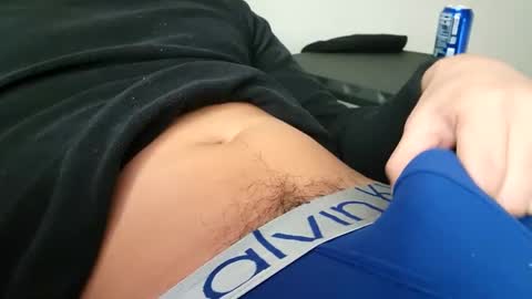 Snapshot of niyo1996 chatting on 02/16/25, 10:10 niyo1996 online show from 02/16/25, 10:10