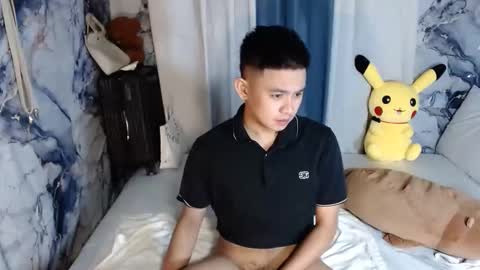 Snapshot of njay_16 chatting on 10/03/25, 07:44 njay_16 online show from 10/03/25, 07:44