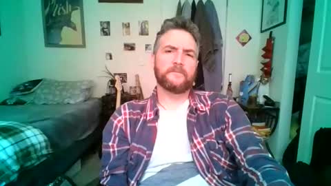 Snapshot of njoefats420 chatting on 03/23/26, 04:11 njoefats420 online show from 03/23/26, 04:11