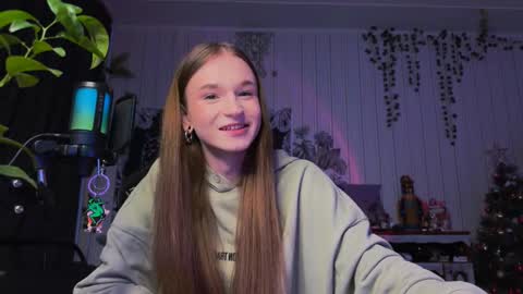 Snapshot of nloraaa chatting on 02/13/25, 12:02 Tears Lora online show from 02/13/25, 12:02