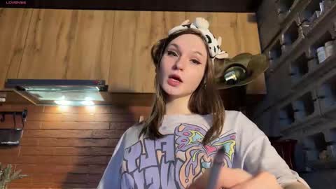 Snapshot of nloraaa chatting on 02/08/26, 02:59 Tears Lora online show from 02/08/26, 02:59