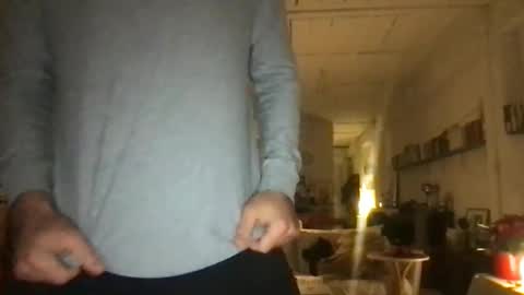 Snapshot of nnatural94 chatting on 12/16/25, 07:30 nnatural94 online show from 12/16/25, 07:30