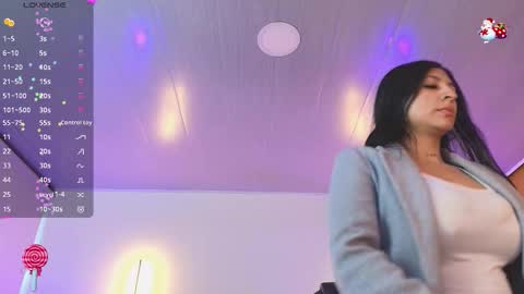 Gaby  Megan  Juliana  online show from 12/15/25, 11:25