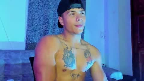 Snapshot of noah_223 chatting on 11/16/25, 11:43 noah_223 online show from 11/16/25, 11:43