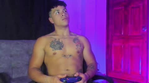 Snapshot of noah_223 chatting on 11/26/25, 02:34 noah_223 online show from 11/26/25, 02:34