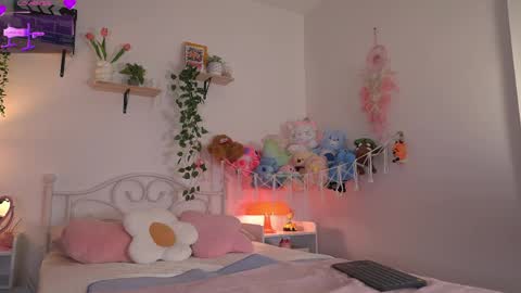 noah__23 online show from 06/05/26, 10:37