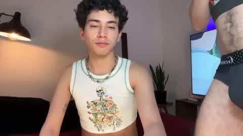 Snapshot of noah_and_steven chatting on 07/21/26, 04:42 noah_and_steven online show from 07/21/26, 04:42