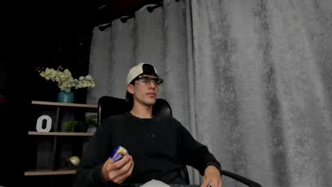 Noah Brigth online show from 02/27/25, 03:47