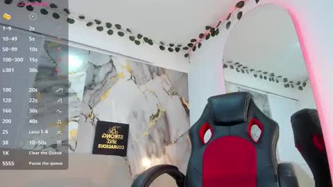 Snapshot of noah_carter66 chatting on 02/14/26, 05:15 noah online show from 02/14/26, 05:15