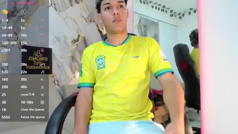 Snapshot of noah_carter66 chatting on 03/04/26, 03:45 noah online show from 03/04/26, 03:45