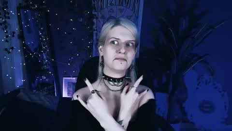 Snapshot of noah_elmer chatting on 01/17/26, 09:29 REAL name LiaDM are always open online show from 01/17/26, 09:29