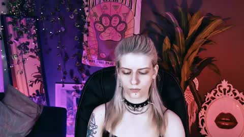 REAL name LiaDM are always open online show from 06/05/26, 04:56