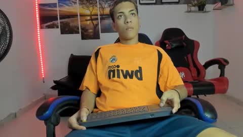 Snapshot of noah_flynn1 chatting on 03/23/26, 10:41 noah_flynn1 online show from 03/23/26, 10:41