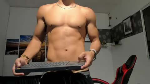 Snapshot of noah_flynn1 chatting on 05/28/26, 10:23 noah_flynn1 online show from 05/28/26, 10:23