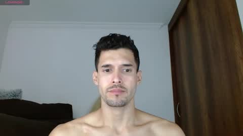 Snapshot of noah_jhonsonn chatting on 03/04/25, 03:48 Noah online show from 03/04/25, 03:48