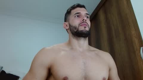 Snapshot of noah_jhonsonn chatting on 01/15/26, 02:10 Noah online show from 01/15/26, 02:10