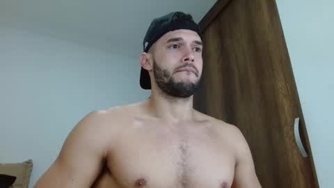 Snapshot of noah_jhonsonn chatting on 02/03/26, 11:37 Noah online show from 02/03/26, 11:37