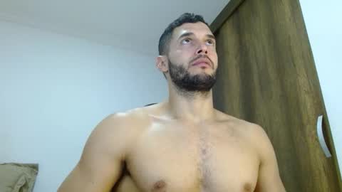 Snapshot of noah_jhonsonn chatting on 02/06/26, 01:36 Noah online show from 02/06/26, 01:36