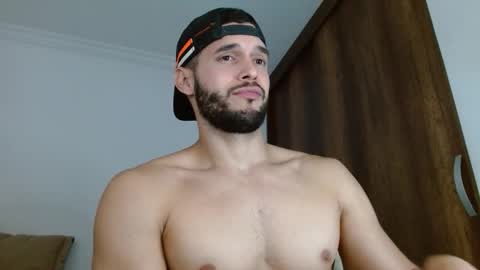 Snapshot of noah_jhonsonn chatting on 02/12/26, 05:52 Noah online show from 02/12/26, 05:52