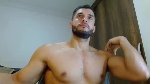 Snapshot of noah_jhonsonn chatting on 03/21/26, 11:26 Noah online show from 03/21/26, 11:26