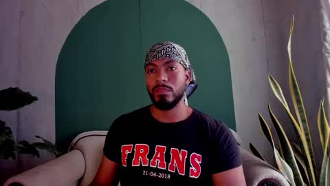 Noah online show from 11/17/25, 02:12