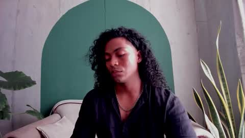 Noah online show from 11/20/25, 06:40