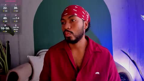 Snapshot of noah_jones__ chatting on 01/19/26, 04:00 Noah online show from 01/19/26, 04:00