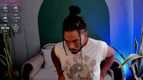 Snapshot of noah_jones__ chatting on 02/10/26, 04:22 Noah online show from 02/10/26, 04:22