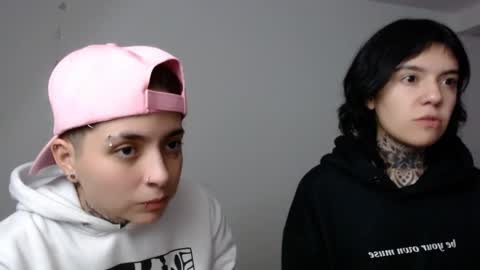 Snapshot of noah_martini chatting on 12/27/24, 01:11 noah hehim online show from 12/27/24, 01:11